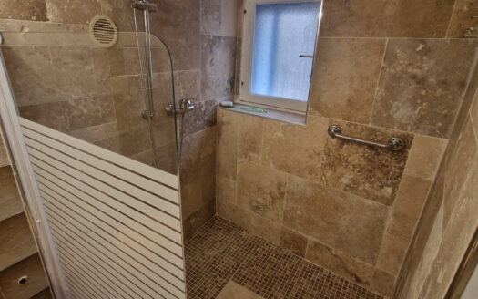 TRETS – maison/villa 10 pieces