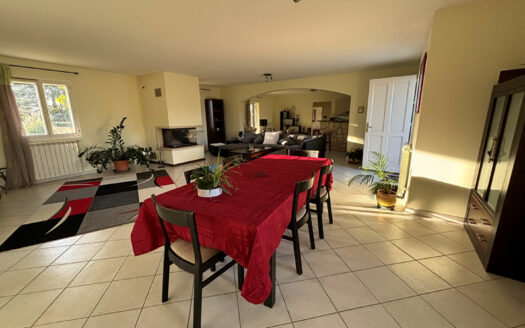 TRETS – maison/villa 6 pieces