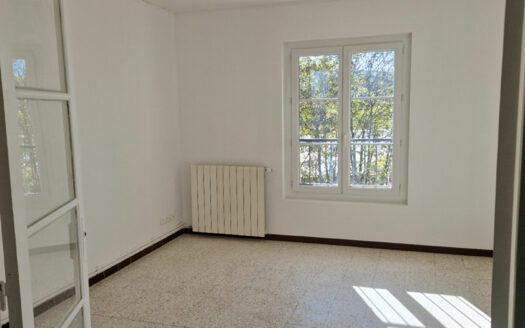 TRETS – appartement 3 pieces