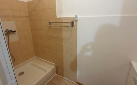 GREASQUE – appartement 2 pieces