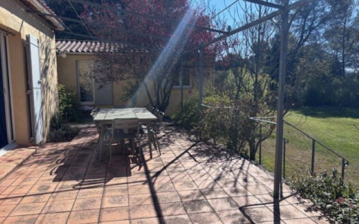 POURRIERES – maison/villa 4 pieces