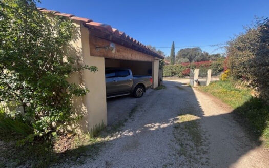 POURRIERES – maison/villa 4 pieces