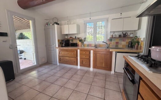 POURRIERES – maison/villa 4 pieces