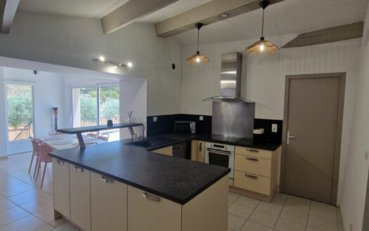 PUYLOUBIER – maison/villa 5 pieces