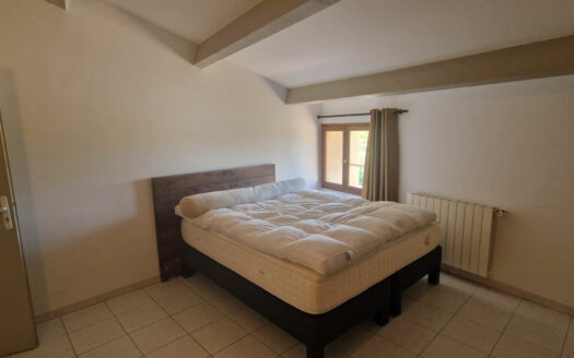 PUYLOUBIER – maison/villa 5 pieces