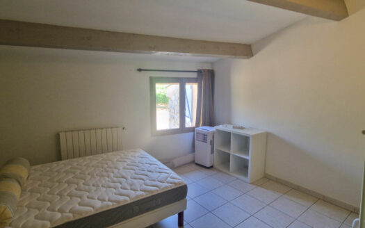 PUYLOUBIER – maison/villa 5 pieces