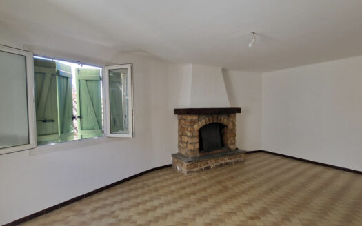 PUYLOUBIER – appartement 3 pieces