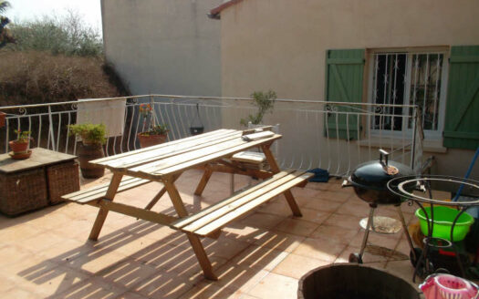 PUYLOUBIER – appartement 3 pieces