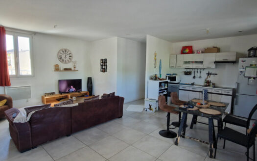 TRETS – appartement 2 pieces