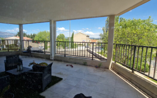 TRETS – appartement 2 pieces
